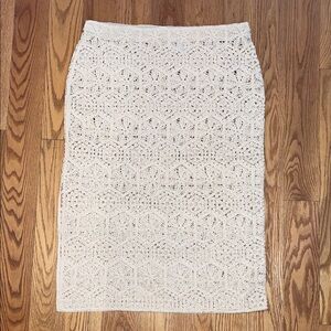 H&M Cream Crochet Pencil Skirt